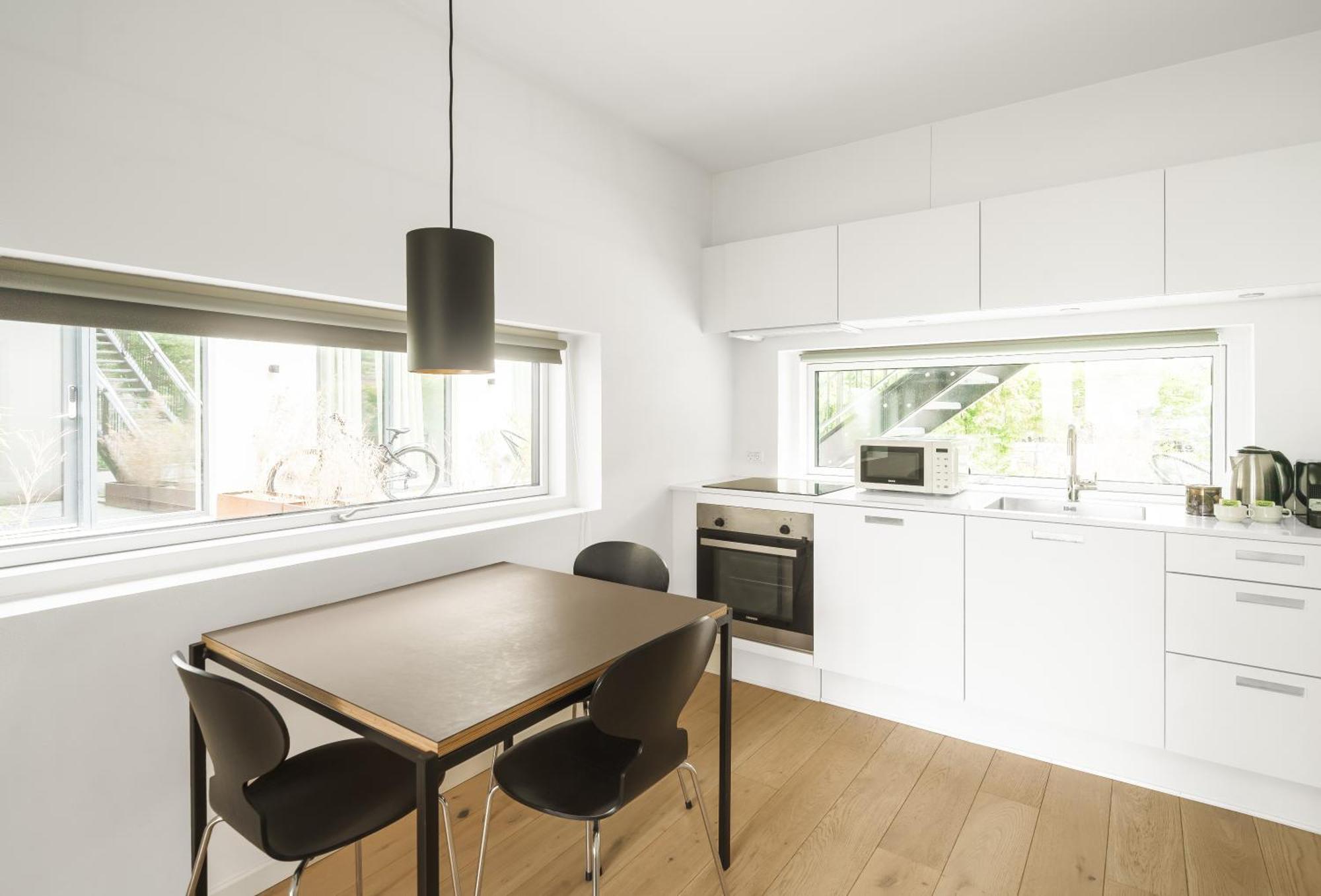 Townhouse W Private Terrace In Converted Warehouse Appartement